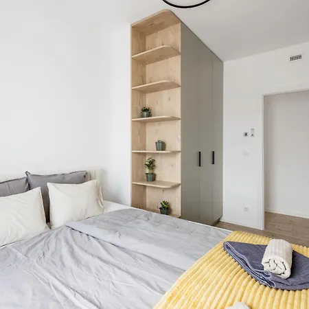 Skyline Living - Penthouse With Terrace And Parking Lägenhet