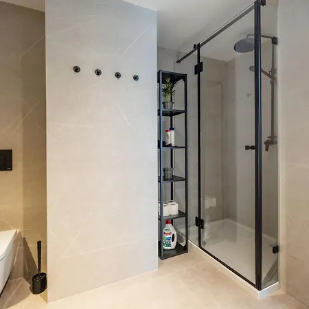 Appartamento Skyline Living - Penthouse With Terrace And Parking