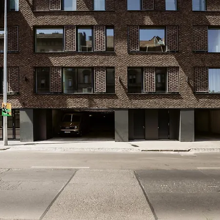 Skyline Living - Penthouse With Terrace And Parking