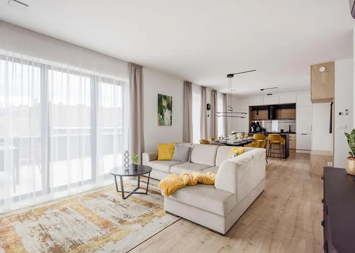 Skyline Living - Penthouse With Terrace And Parking * Budapest