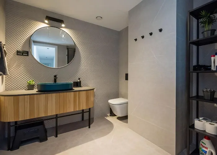 Skyline Living - Penthouse With Terrace And Parking * Budapest